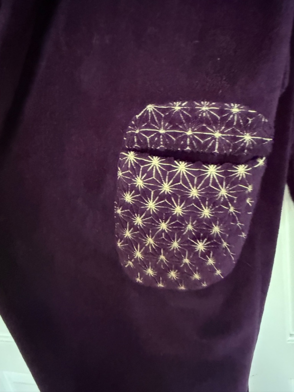 Grassroots California Men’s Robe Crown Royale in Deep Purple - 420 inside - Picture 3 of 7